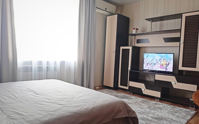 Ryadom S Volga-Mollom Flat