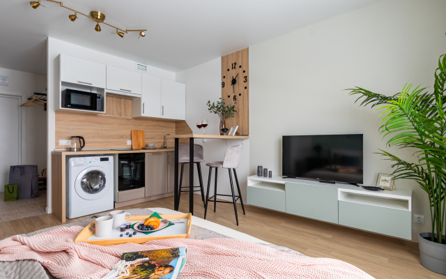 Апартаменты ELIZA HOME Дыбенко