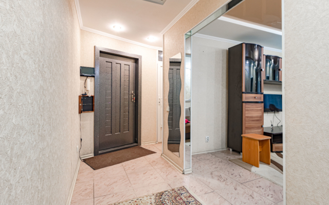 Ryadom S Dom Shakhmat Flat