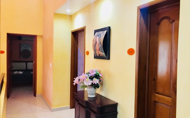 Dolce Vita Caribe Golf Guest House