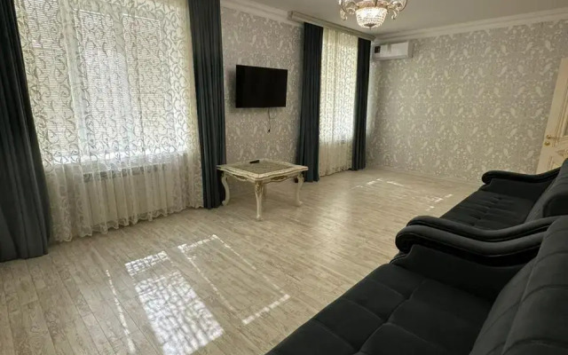 Апартаменты в новом частном трехэтажном доме 1