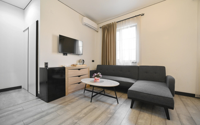 Mon Invite Hotel, Mini-Hotel