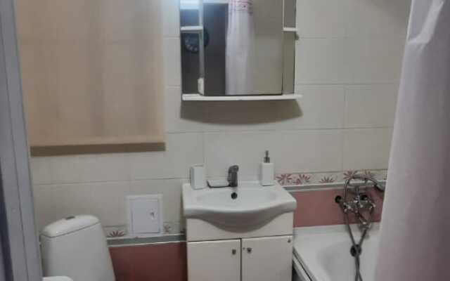 U morya v Baltiyske Flat