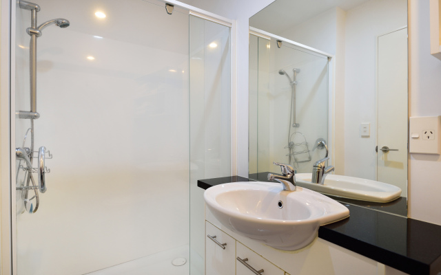 Best Located Two Bedroom in Auckland Apartments