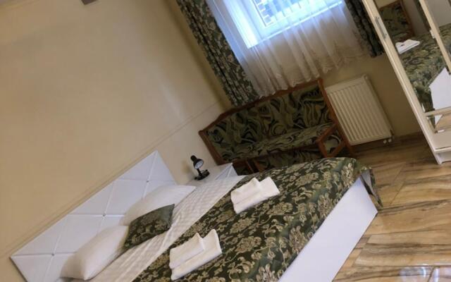 Konstanta Guest House