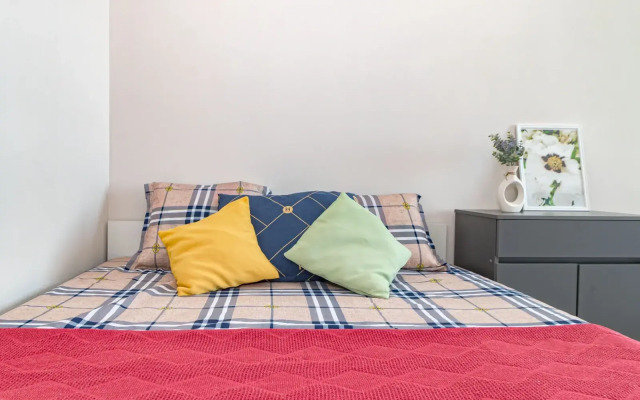Svetlye I Uyutnye S Dopolnitelnym Spalnym Mestom Apartments