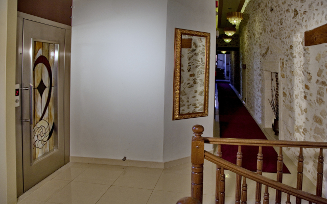 Antica Dimora Suites Hotel