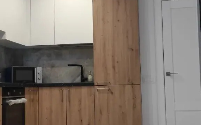 Vesna Na Izmaylovskom Flat