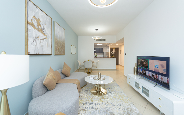Marco Polo - 1BR with Marina Views Near Metro & Marina Mall Apartments