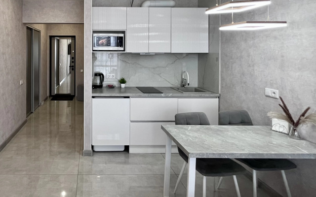 Квартира Стильная Квартира-студия с Кондиционером Возле Аэропорта