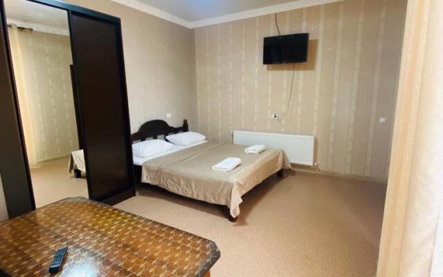 Hotel Tourist