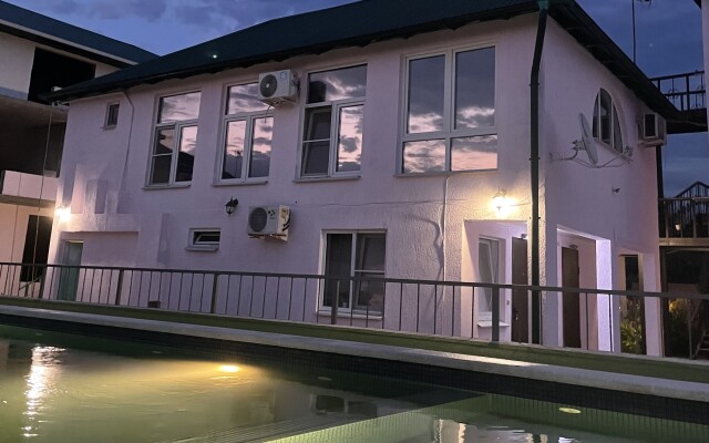 Relax Mini Hotel
