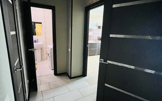 2 Komnatnye V Tsentre Apartment