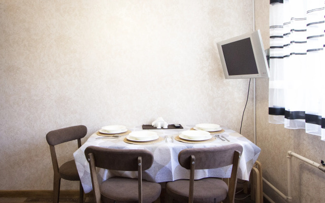 V Novogireevo Flat