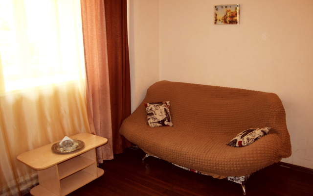 Мини-отель Золотое крыло Ленина 51