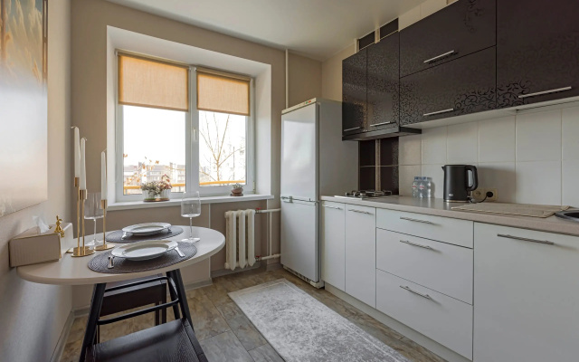 Kvartira Uutnye apartamenty na Zaharova v tihom centre s terrasoj