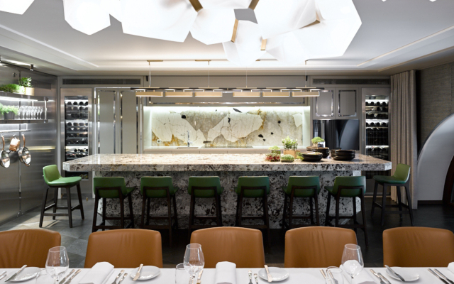 Отель Метрополь