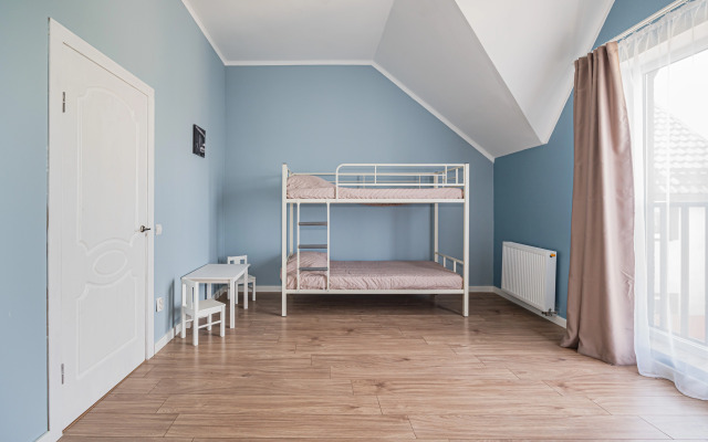 Taunkhaus u morya Private house