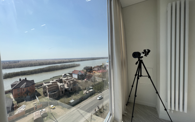 Na Naberezhnoy 5 Apartments