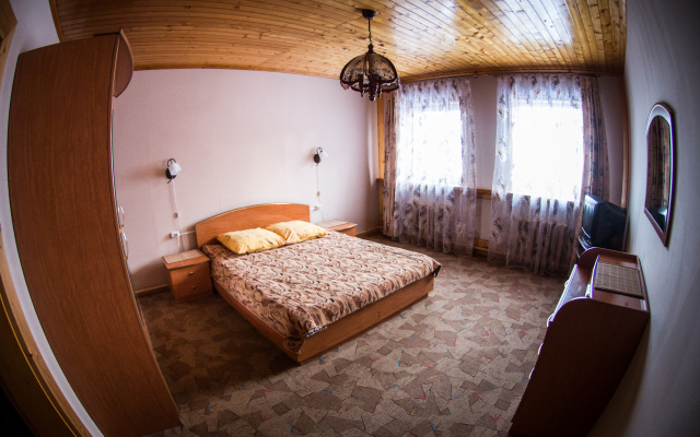 Гостевой дом Суздальское подворье с русской баней