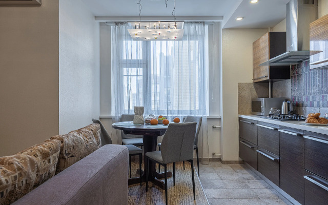 Квартира на Невзоровых