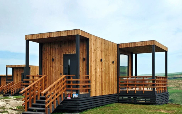 Medovye Kholmy Glamping