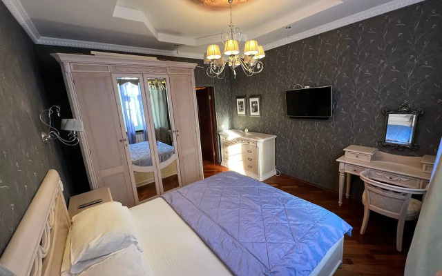 3-Komnatnaya V Tsentre Adlera Flat