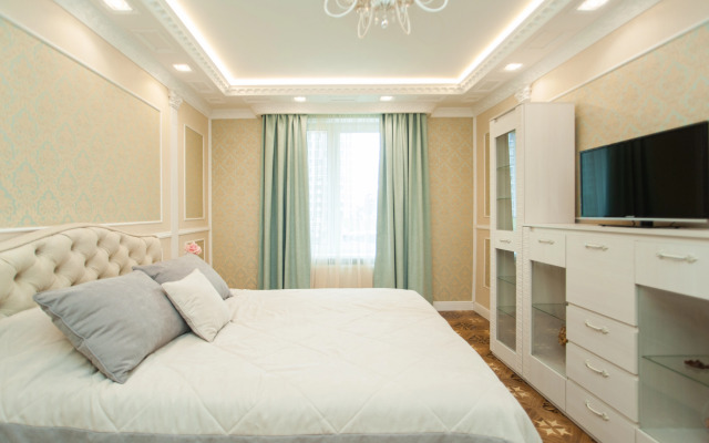 V Tsentre Flat