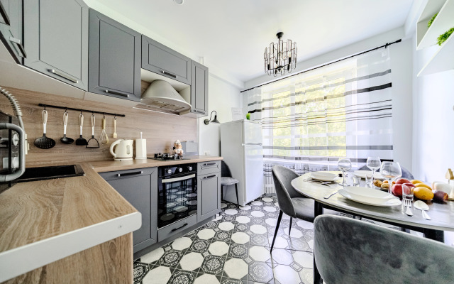 Uyutnay odnokomnatnay  u metro Akademicheskaya Flat