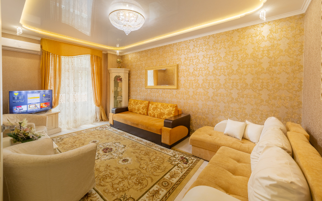 Uyutnaya Kvartira V Tsentre Goroda Apartments