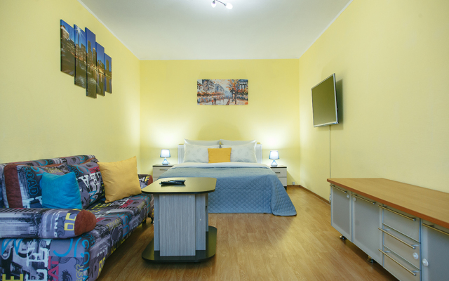 Апартаменты Пять Звёзд у офиса Газпрома