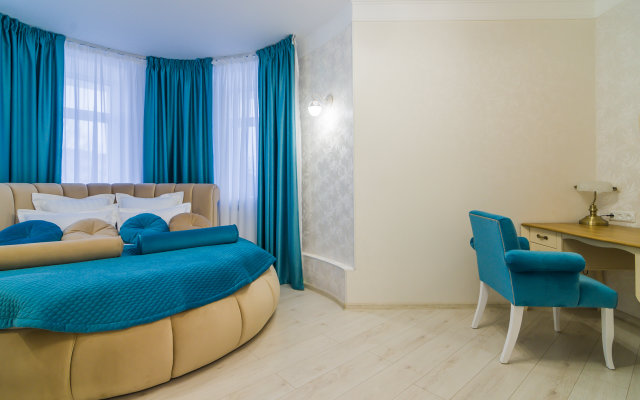 Mini-otel' Versal