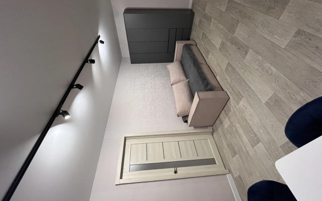 Globus Na Strelke Flat