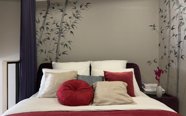 Апартаменты Комфортная двухуровневая студия рядом с метро ЗИЛ