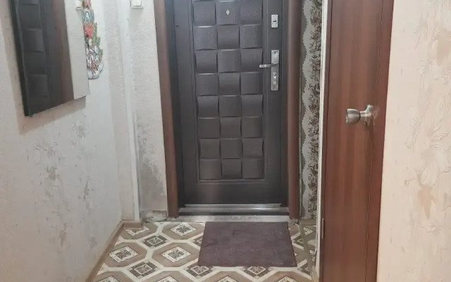 Variant Flat