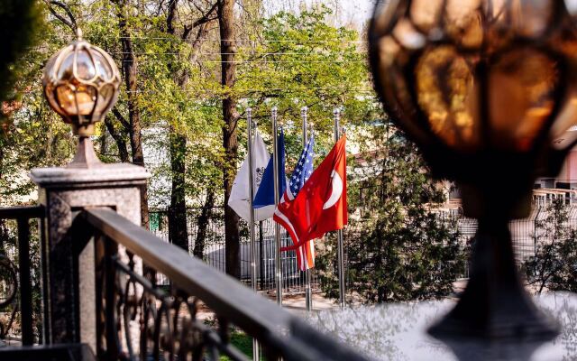 Отель Plaza Bishkek