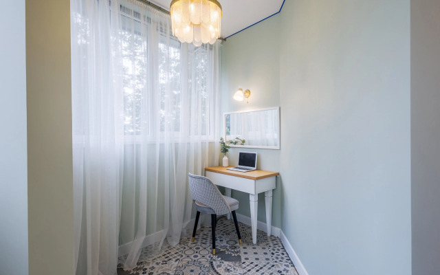 Квартира MyHomeYourHome на Невской 19