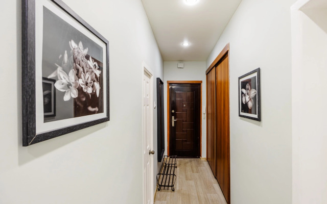 Апартаменты SpbStay с тремя спальнями на Рубинштейна 25