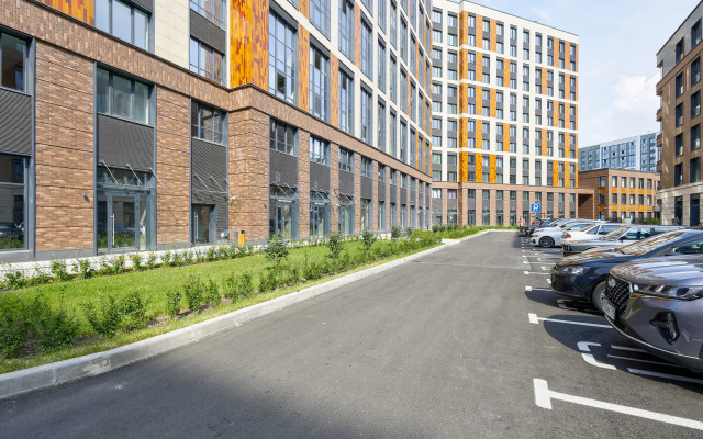 Myhome Yourhome Na Uralskoy 23 Flat