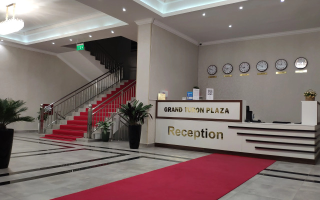 Grand Turon Plaza Hotel
