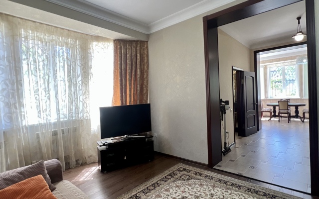 Частный дом у моря  Караман