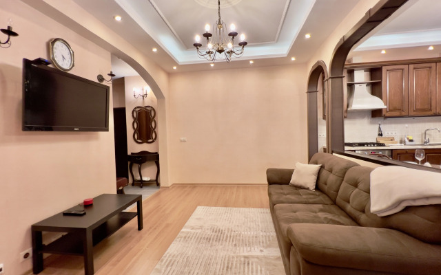 Abri Luxe Toscana Na Lermontova Flat