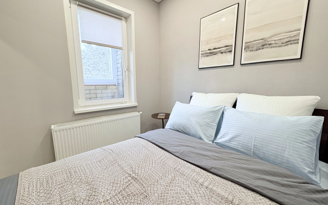 Квартира уютная у озера в тени соснового парка