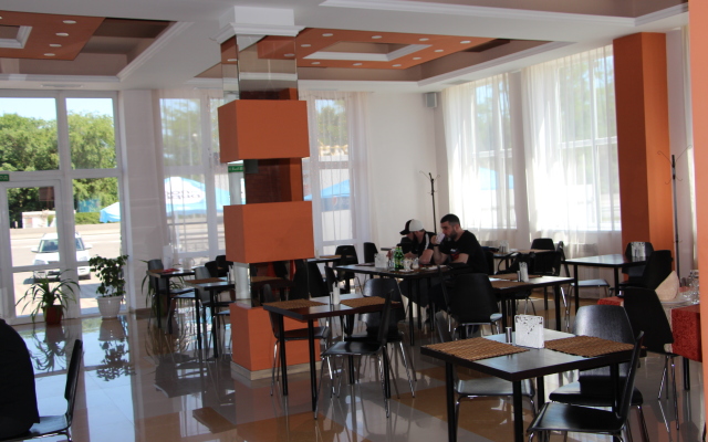 AV Mini hotel