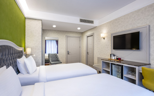 Отель Mercure Tbilisi Old Town