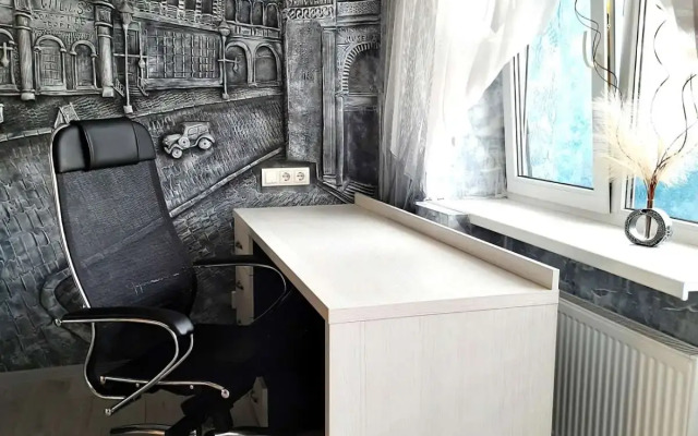 2-Komn. Stilnaya I Atmosfernaya V Tsentre Flat