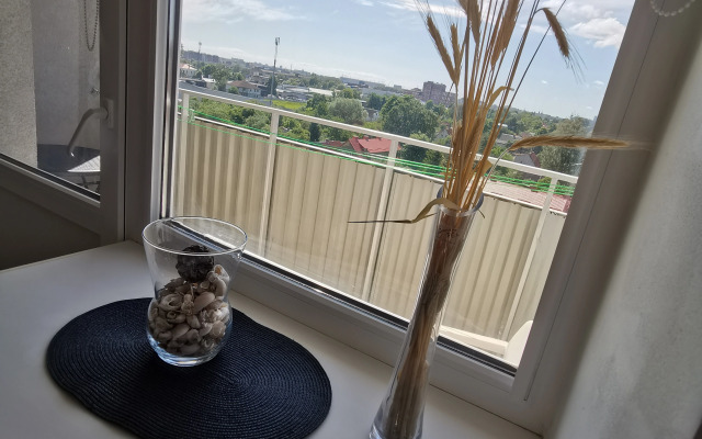 Квартира на Баженова 13 1