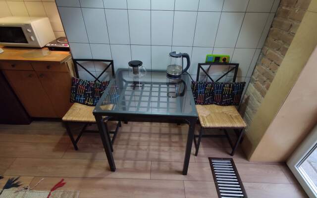 Three Narzana 2 Apartments