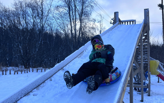 Частный дом в соснах