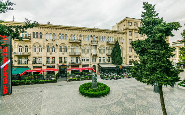Bristol Hotel